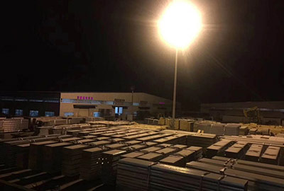 天未亮，我們已然在路上！